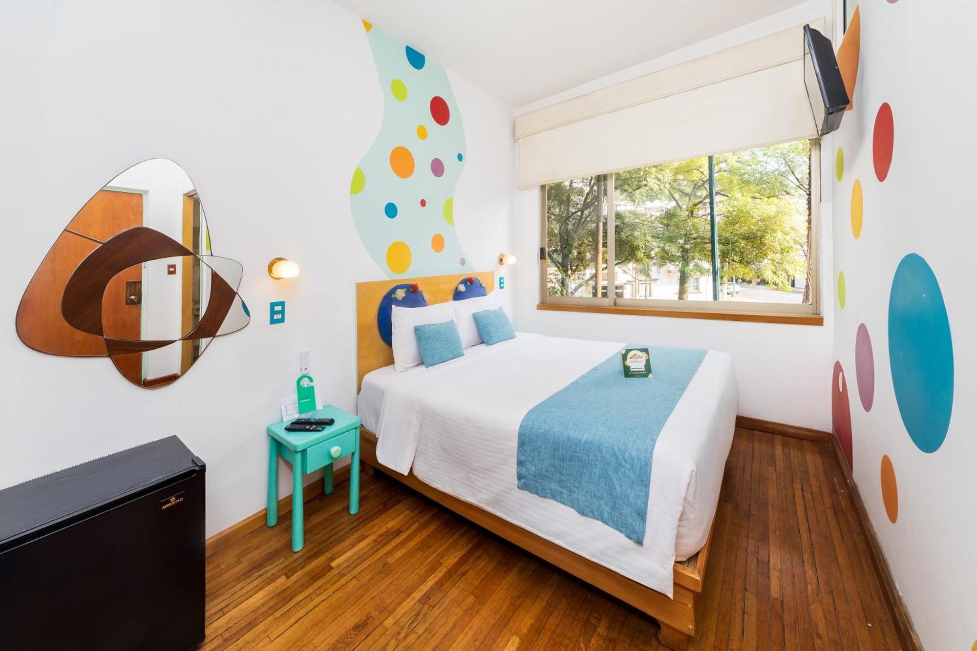 Collection O Casa Anzures Thematic, Mexico City Hotel